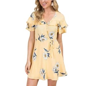 Francesca's Floral Flutter Sleeve Mid…